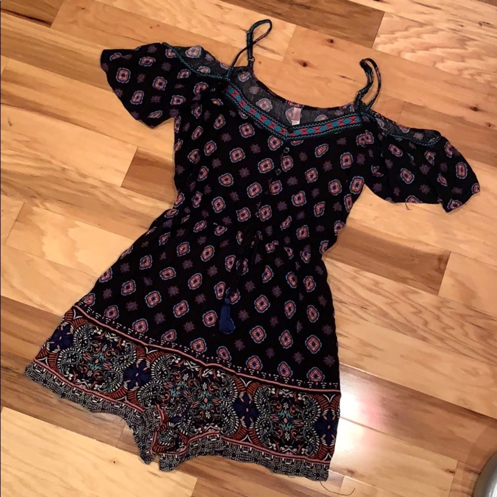Cold Shoulder Patterned Romper